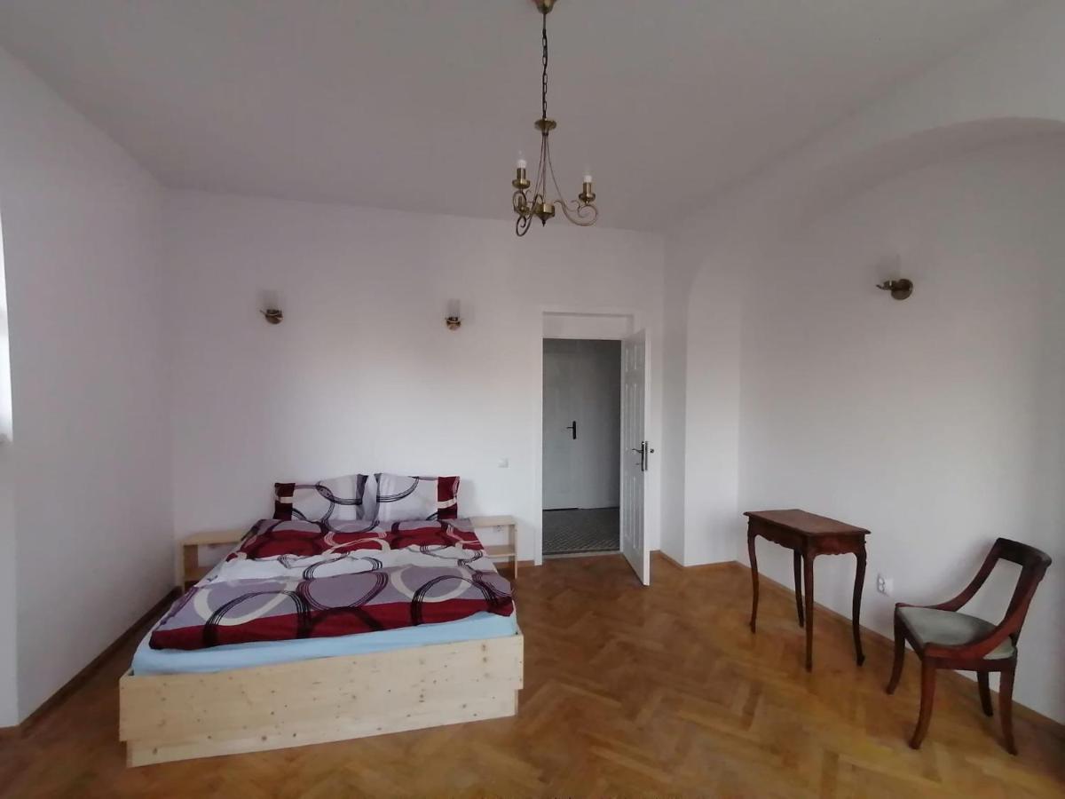 Central Appartment - Heart Of Bucharest - Sector 1 - New Renovated - Open Space ภายนอก รูปภาพ