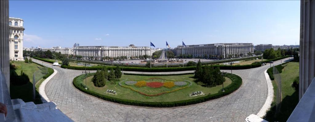 Central Appartment - Heart Of Bucharest - Sector 1 - New Renovated - Open Space ภายนอก รูปภาพ